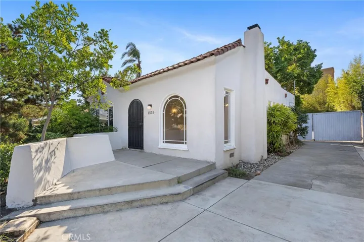 1535 S Carmelina Avenue, Los Angeles, California 90025