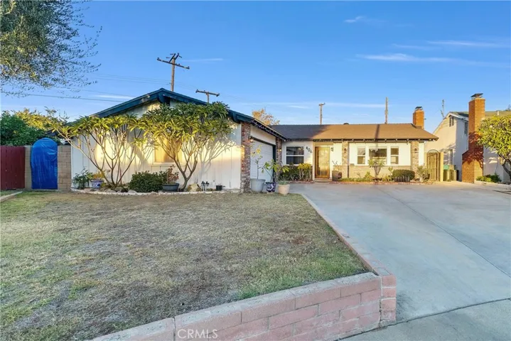 406 Charro, San Dimas, California 91773