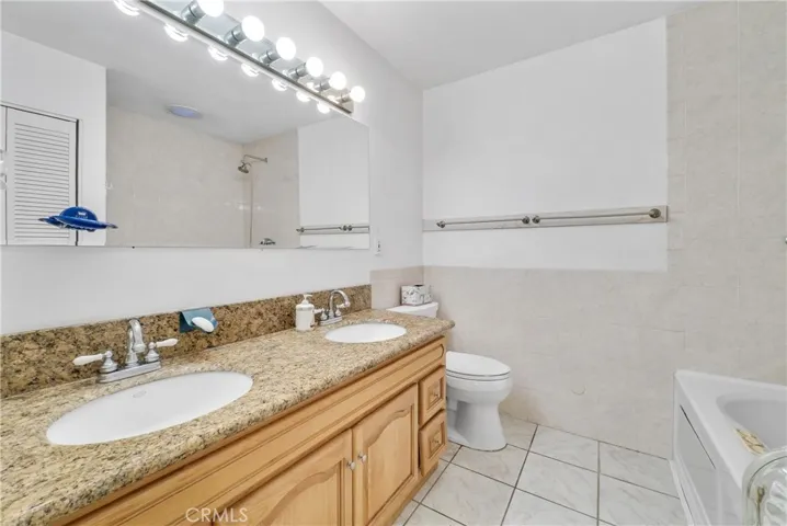 406 Charro, San Dimas, California 91773