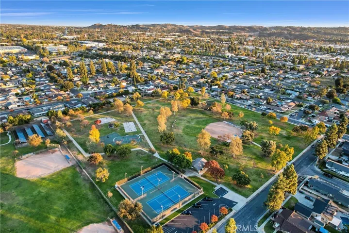 406 Charro, San Dimas, California 91773