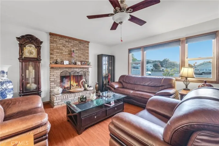 406 Charro, San Dimas, California 91773