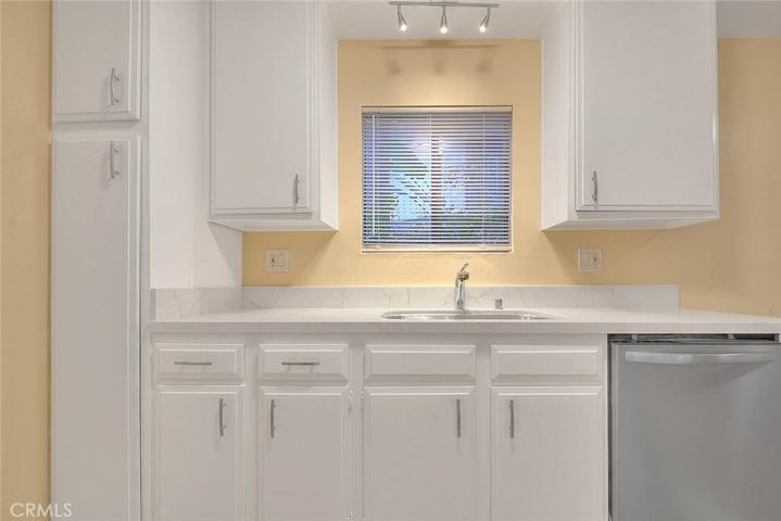 1203 E San Antonio Drive Unit 103, Long Beach, California 90807