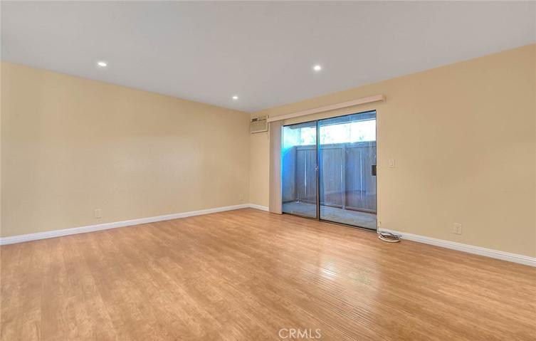 1203 E San Antonio Drive Unit 103, Long Beach, California 90807