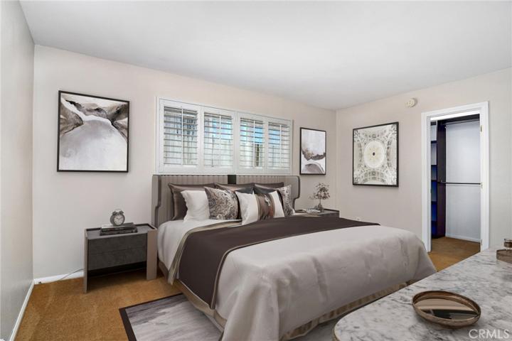 9763 Via Nola, Burbank, California 91504