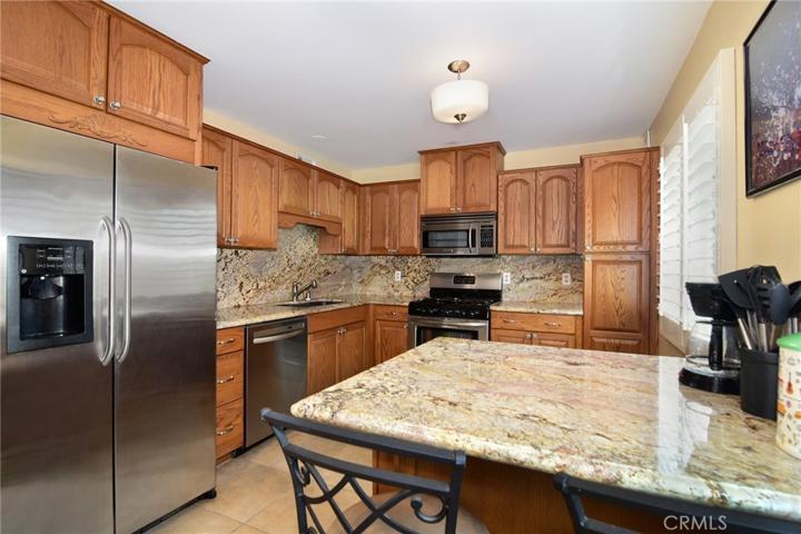 9763 Via Nola, Burbank, California 91504