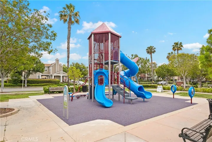 45 Wildflower Place, Ladera Ranch, California 92694