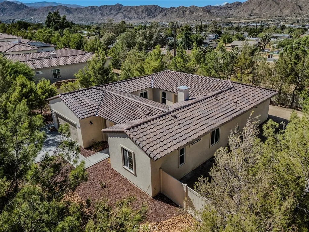 56250 Nez Perce Trail, Yucca Valley, California 92284 home-pic-39