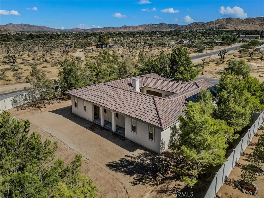 56250 Nez Perce Trail, Yucca Valley, California 92284 home-pic-33