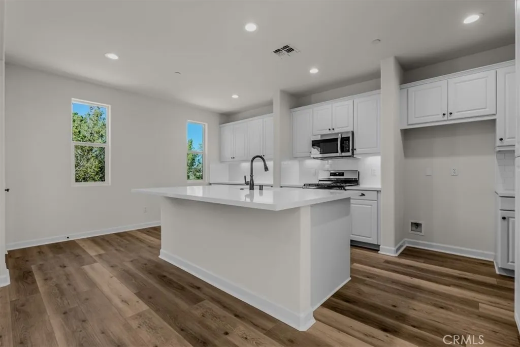 56250 Nez Perce Trail, Yucca Valley, California 92284 home-pic-5
