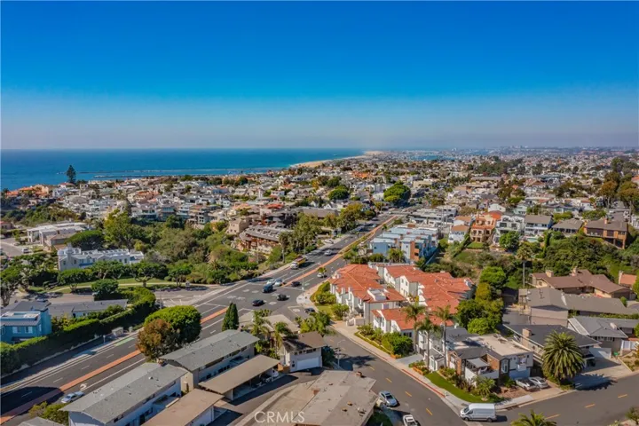 401 Seaward Road 14, Corona Del Mar, California 92625