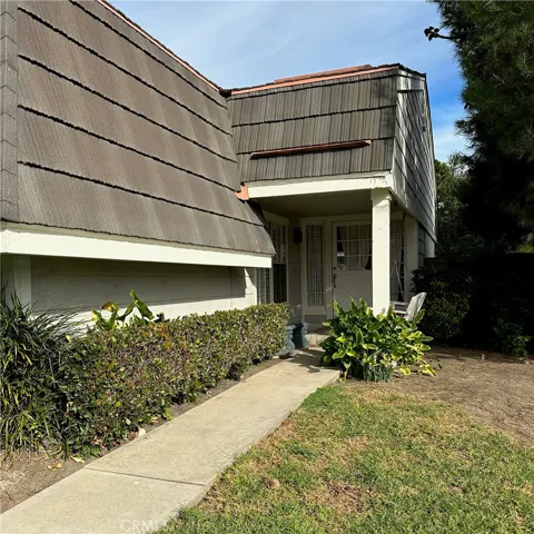 23 Stone Creek N Unit 1, Irvine, California 92604