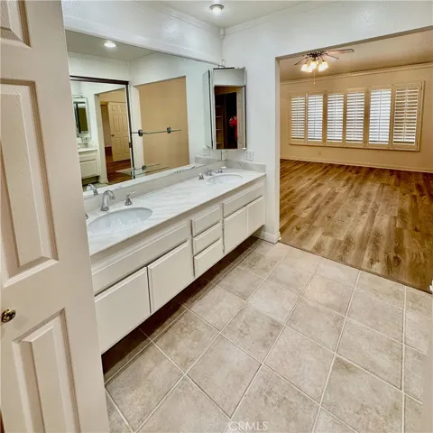 23 Stone Creek N Unit 1, Irvine, California 92604