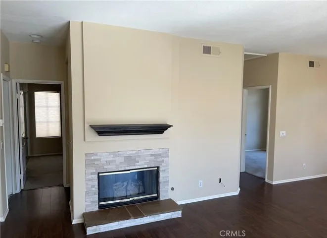 8215 E White Oak 1, Orange, California 92869