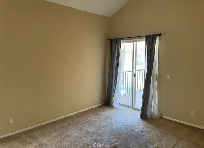 8215 E White Oak 1, Orange, California 92869