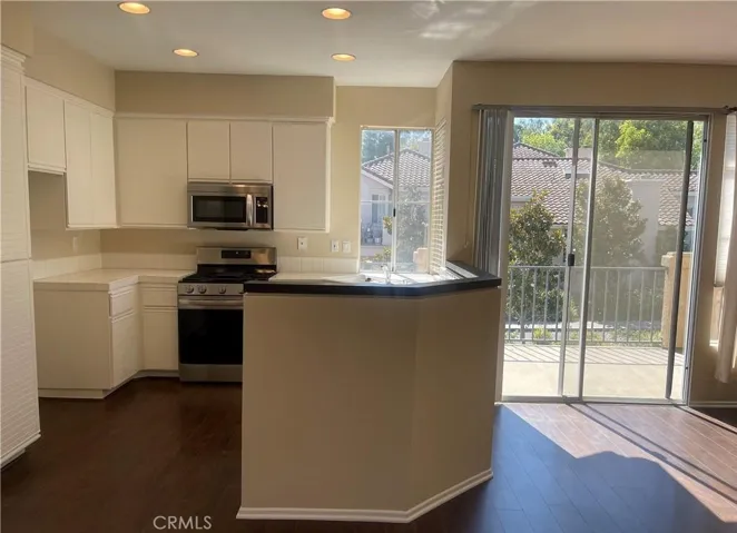 8215 E White Oak 1, Orange, California 92869