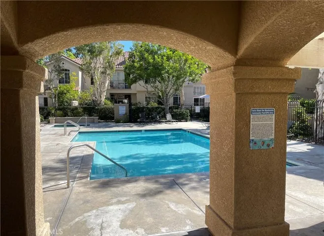 8215 E White Oak 1, Orange, California 92869