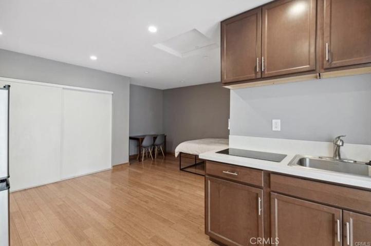 5659 Fulton Avenue, Van Nuys, California 91401