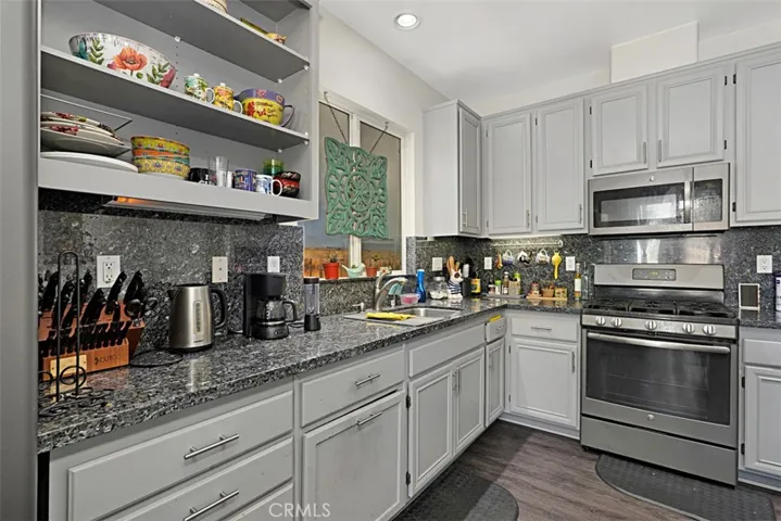 32154 Kale Lane, Winchester, California 92596