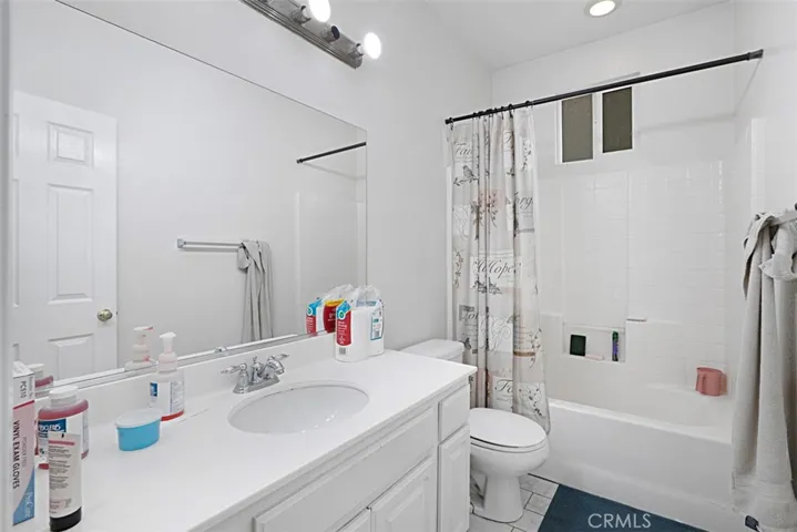 32154 Kale Lane, Winchester, California 92596