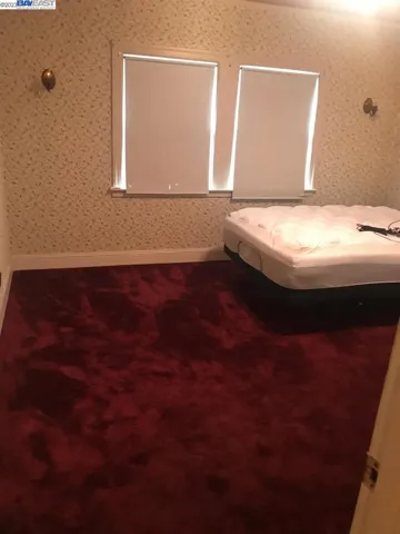 300 Oakes Dr., San Leandro, California 94577
