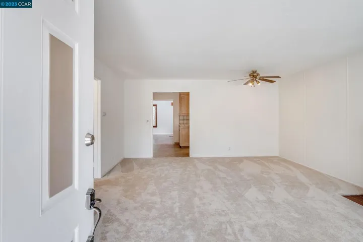 3160 D Street, Hayward, California 94541