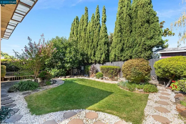 3160 D Street, Hayward, California 94541