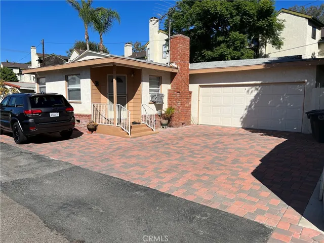 2641 Elden Avenue, Costa Mesa, California 92627