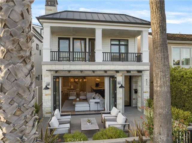 433 Goldenrod Avenue, Corona Del Mar, California 92625
