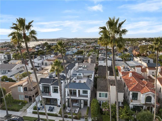 433 Goldenrod Avenue, Corona Del Mar, California 92625