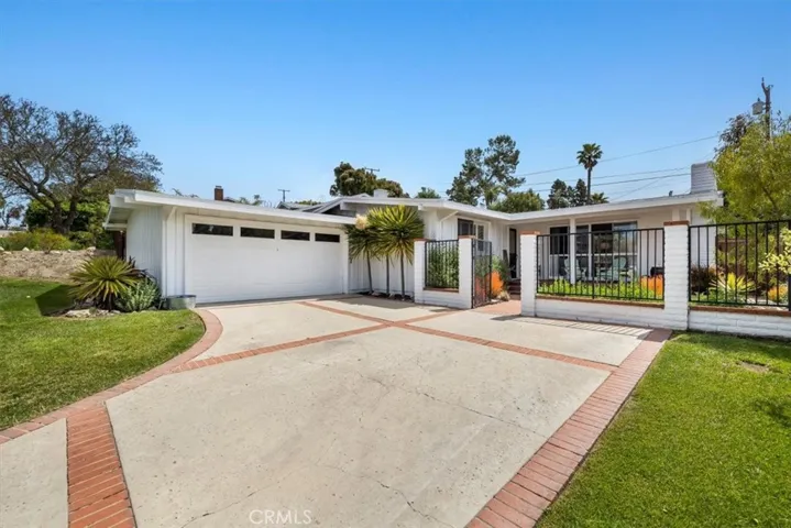 27150 Whitestone Road, Rancho Palos Verdes, California 90275