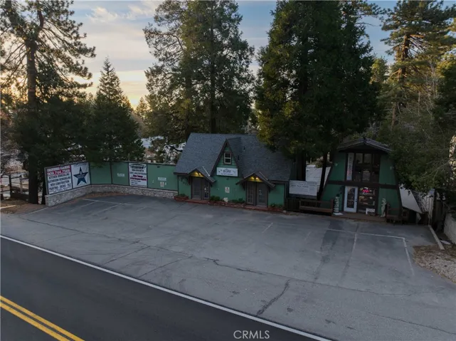 26432 Pine Avenue, Rimforest, California 92378