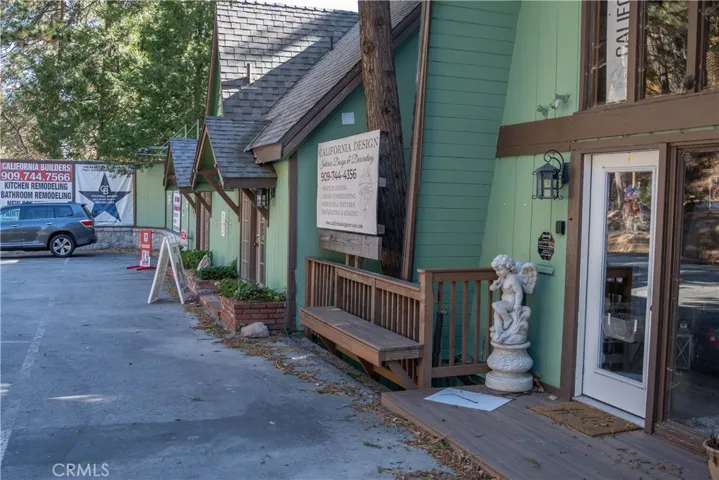 26432 Pine Avenue, Rimforest, California 92378