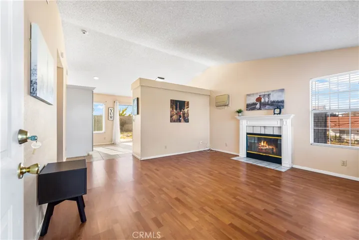 1056 Wedgewood Avenue, Rosamond, California 93560