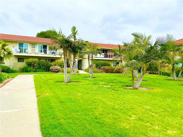 865 Ronda Mendoza Unit B, Laguna Woods, California 92637