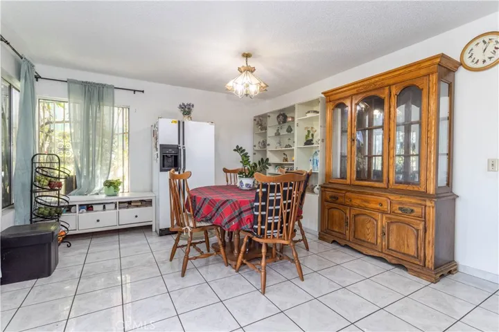10808 Dehaven Ave, Pacoima, California 91331