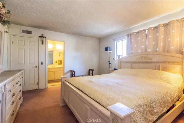 10808 Dehaven Ave, Pacoima, California 91331