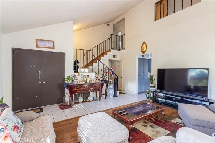 10808 Dehaven Ave, Pacoima, California 91331