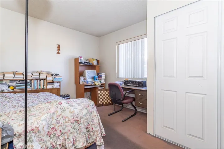 10808 Dehaven Ave, Pacoima, California 91331