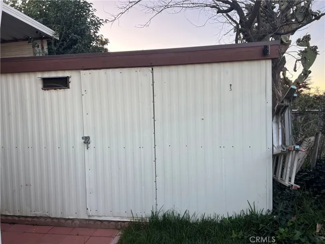 1425 Cherry Avenue, Beaumont, California 92223