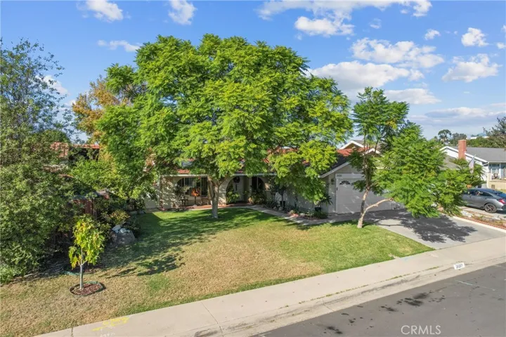 26201 Avenida Bonachon, Mission Viejo, California 92691