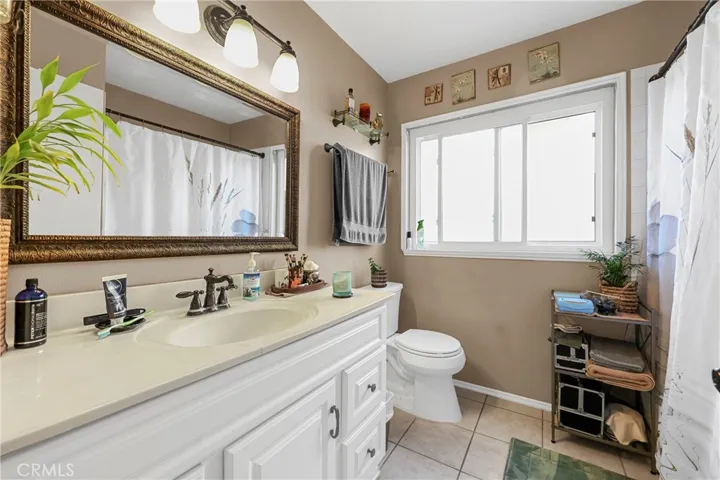 26201 Avenida Bonachon, Mission Viejo, California 92691