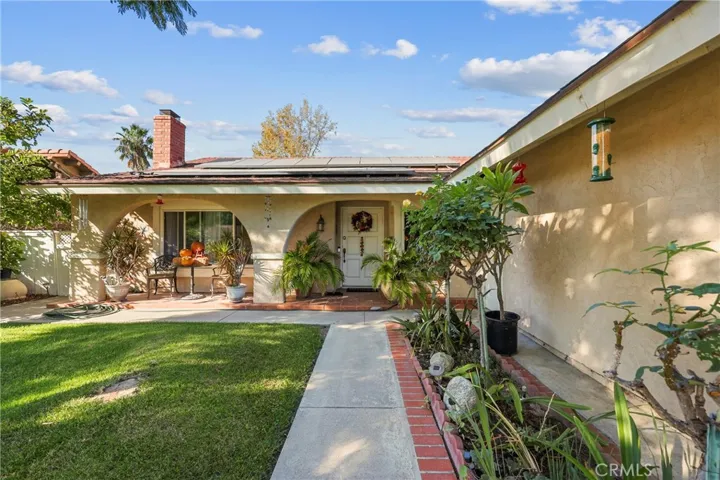 26201 Avenida Bonachon, Mission Viejo, California 92691