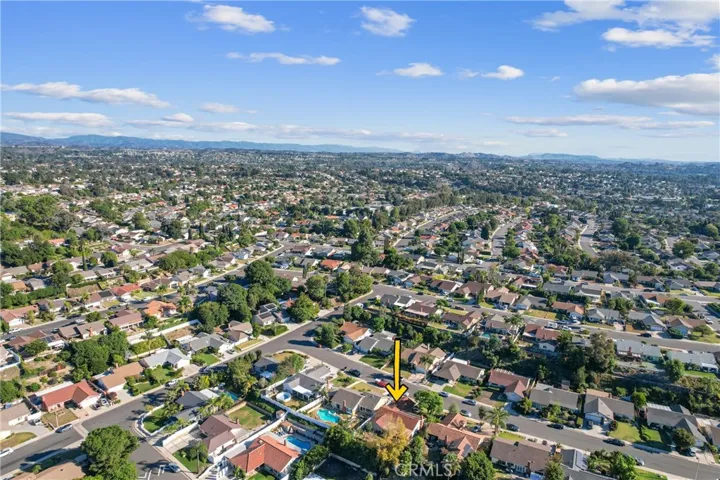 26201 Avenida Bonachon, Mission Viejo, California 92691