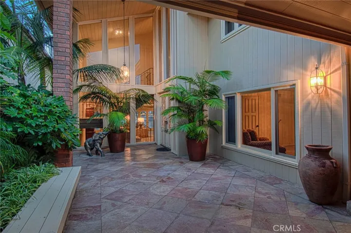 25 Linda Isle, Newport Beach, California 92660