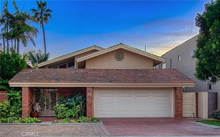 25 Linda Isle, Newport Beach, California 92660