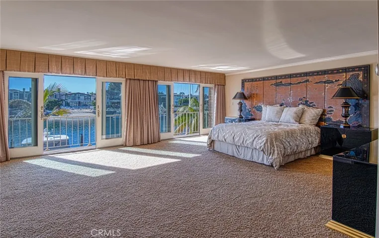 25 Linda Isle, Newport Beach, California 92660