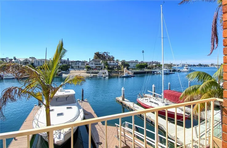 25 Linda Isle, Newport Beach, California 92660