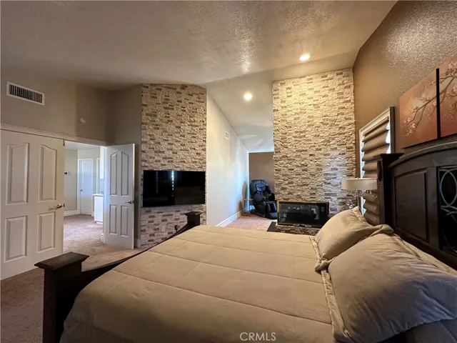 12324 Santiago Court, Victorville, California 92392