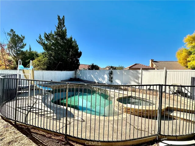 12324 Santiago Court, Victorville, California 92392