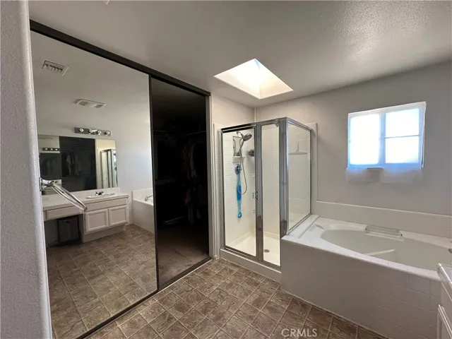 12324 Santiago Court, Victorville, California 92392